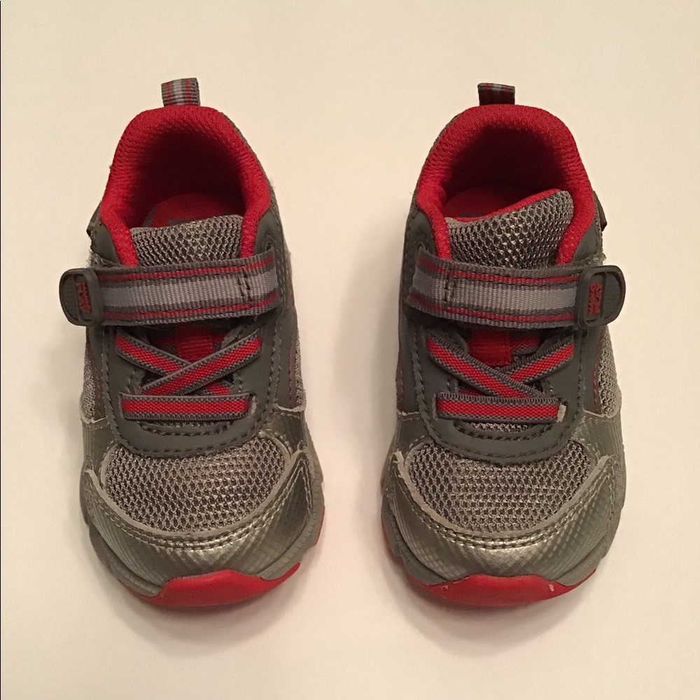 Stride Rite made2play Tennis size 5M